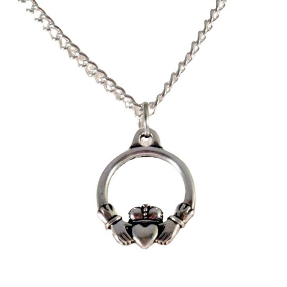 Tiny Irish Claddagh Necklace 1553 - Picture 1 of 1